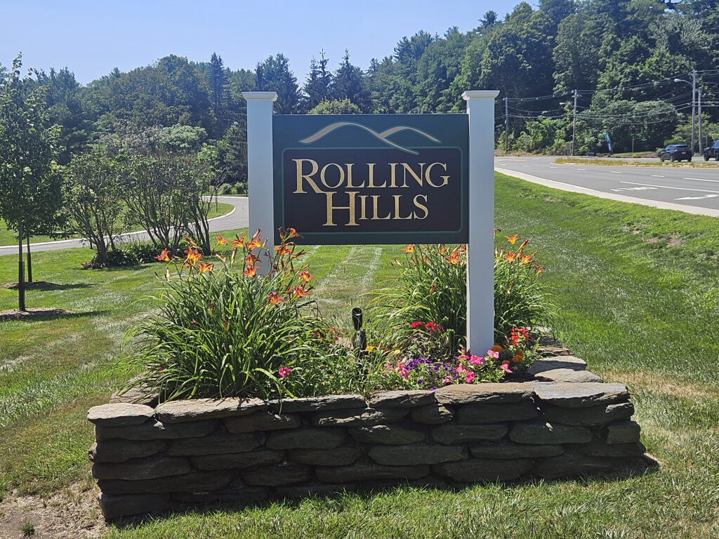 Rolling Hills Entrance Sign